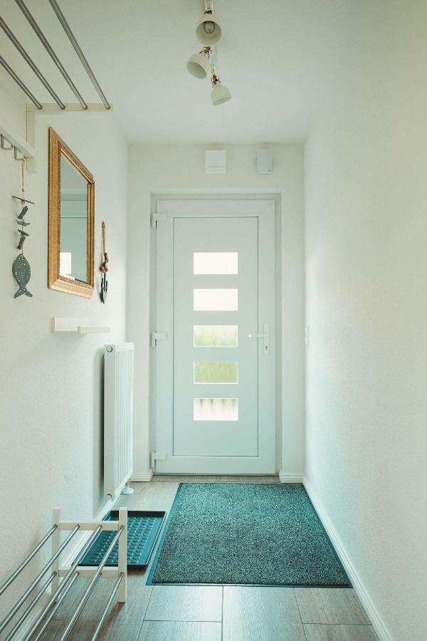 Ferienhaus-Ostseehus Ховахт Екстериор снимка